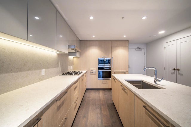 8155 Capstan Way 702, Richmond