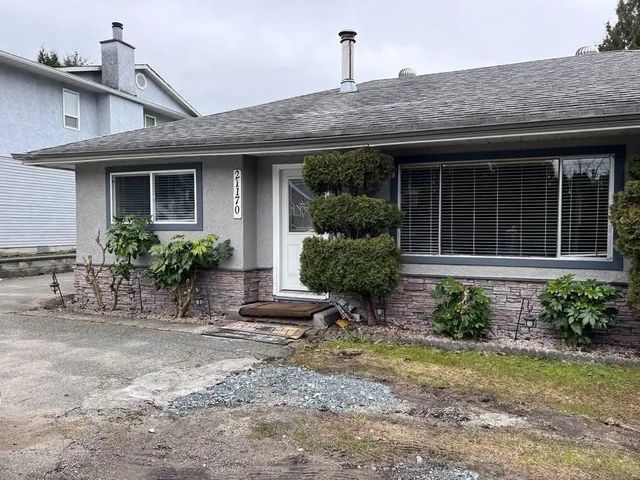 21170 Dewdney Trunk Road, Maple Ridge
