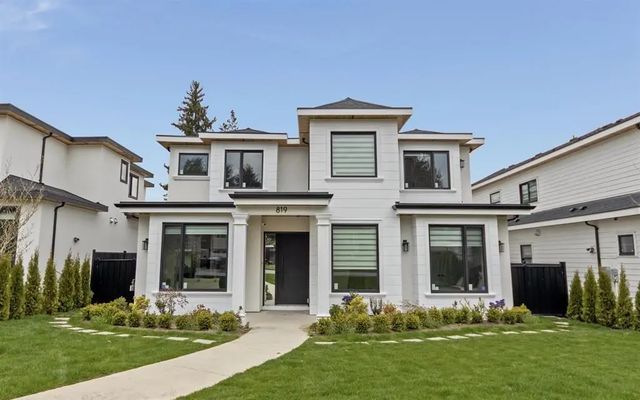 819 Cornell Avenue, Coquitlam
