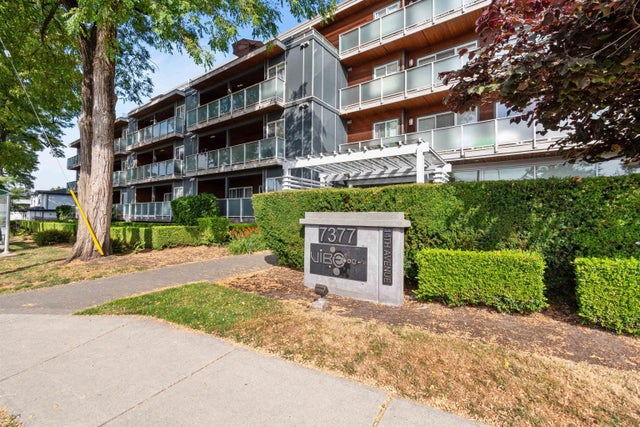 7377 14th Avenue 301, Burnaby