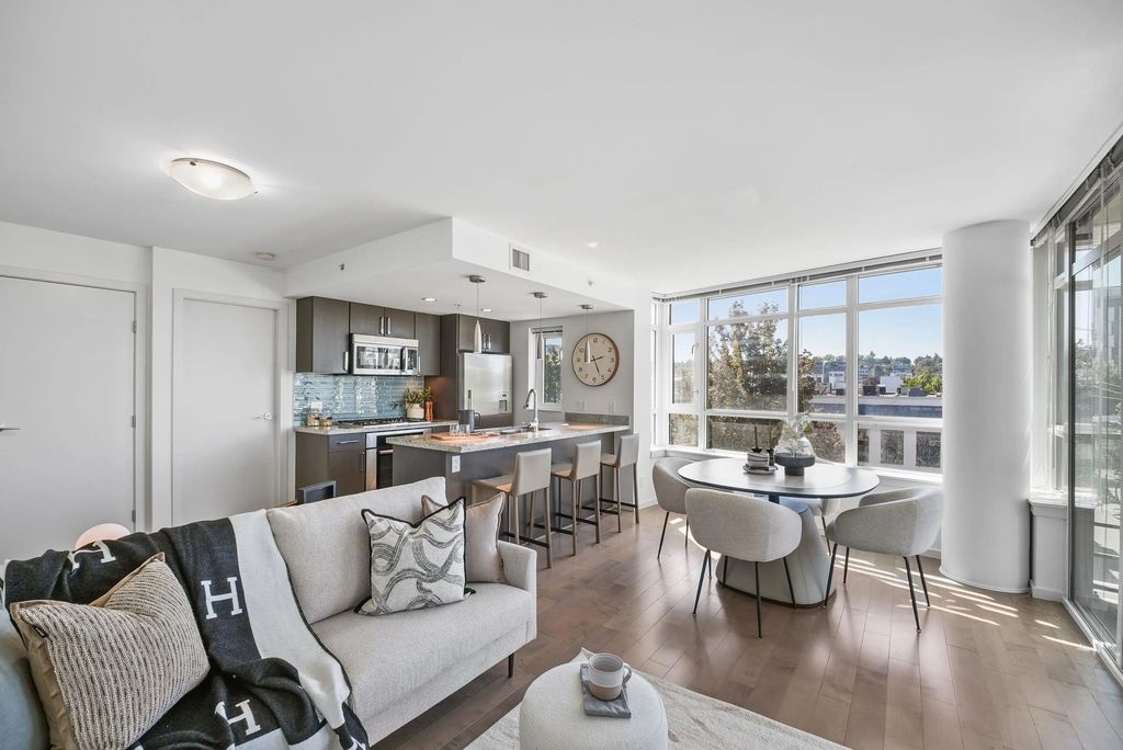 89 W 2nd Avenue 503, Vancouver