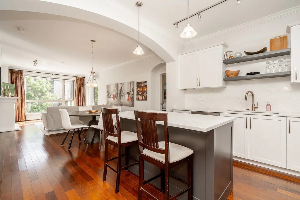 2628 Maple Street 204, Port Coquitlam