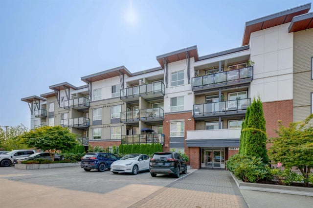 19567 64th Avenue 303, Surrey