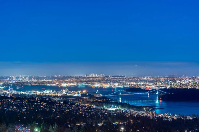 2426 Halston Court, West Vancouver