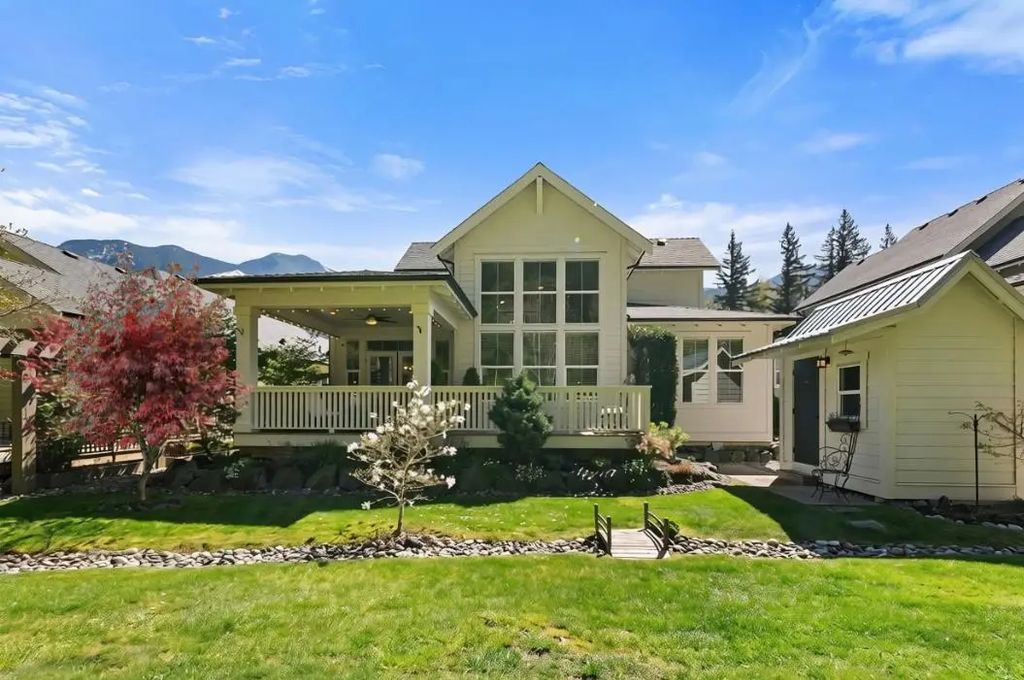 43359 Old Orchard Lane, Lindell Beach