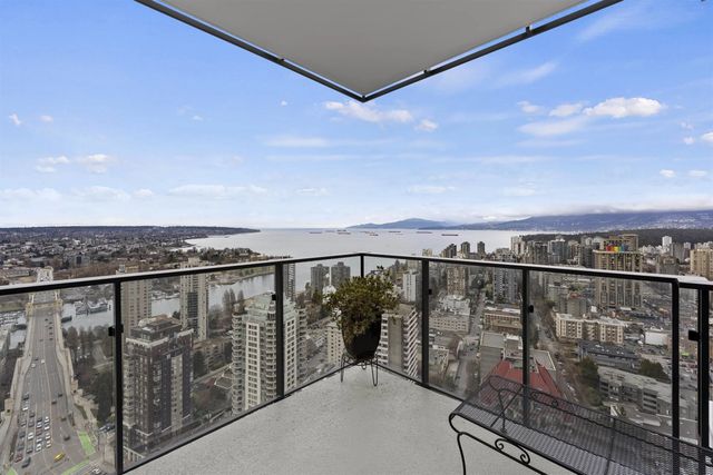 1289 Hornby Street 4x10, Vancouver