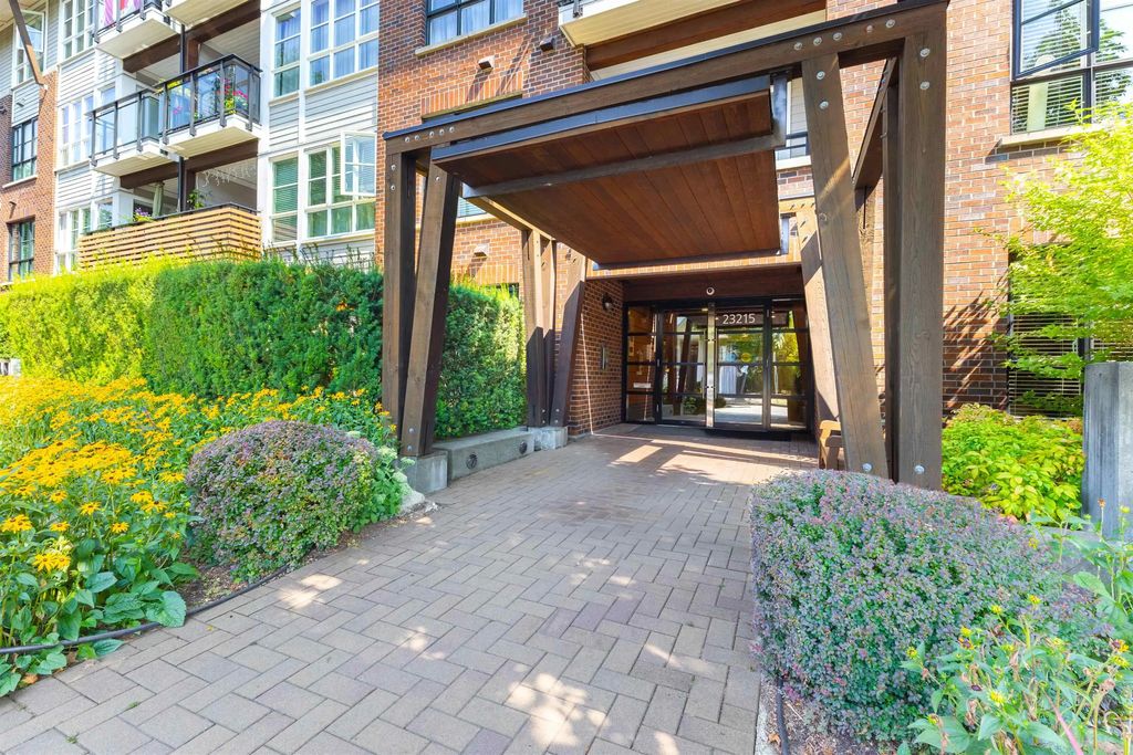 23215 Billy Brown Road 416, Langley