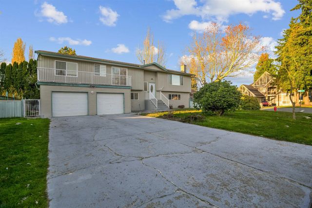 12987 62 Avenue, Surrey