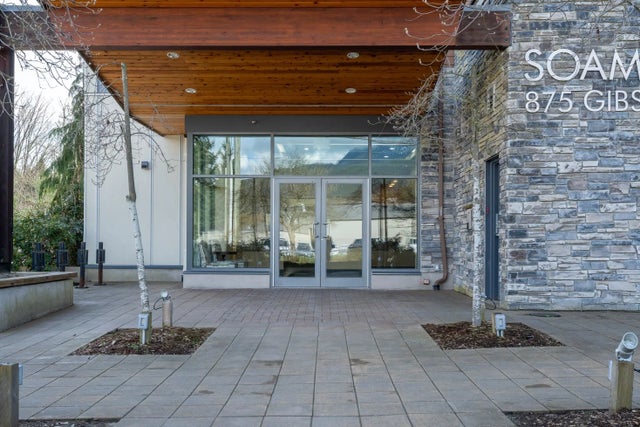 875 Gibsons Way 208, Gibsons