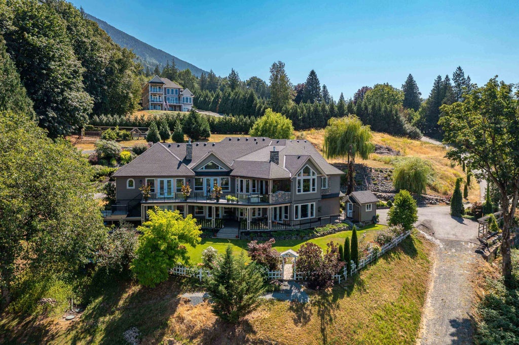 42395 Highland Drive, Yarrow