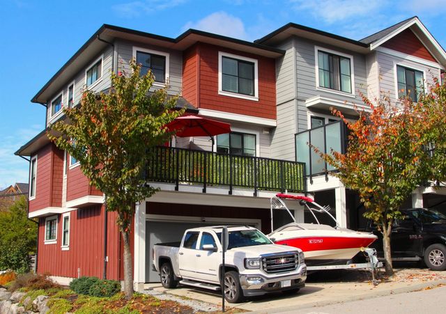 13260 236 Street 1, Maple Ridge