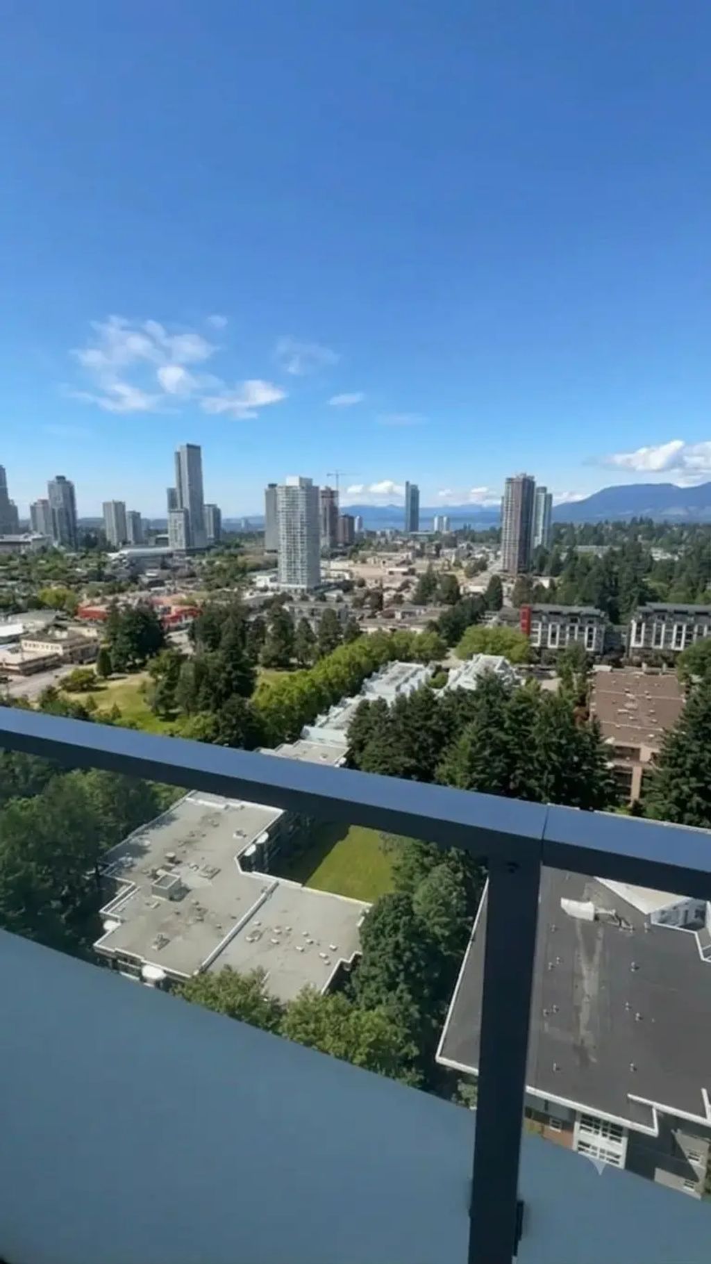 13778 100th Avenue 2201, Surrey