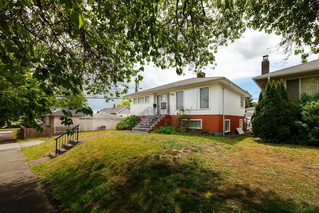 3678 E 25th Avenue, Vancouver