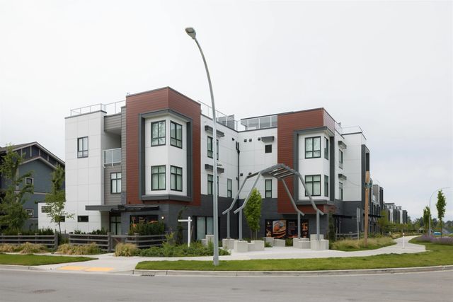 6983 204 Street 13, Langley