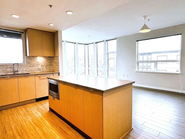 9213 Odlin Street 417, Richmond