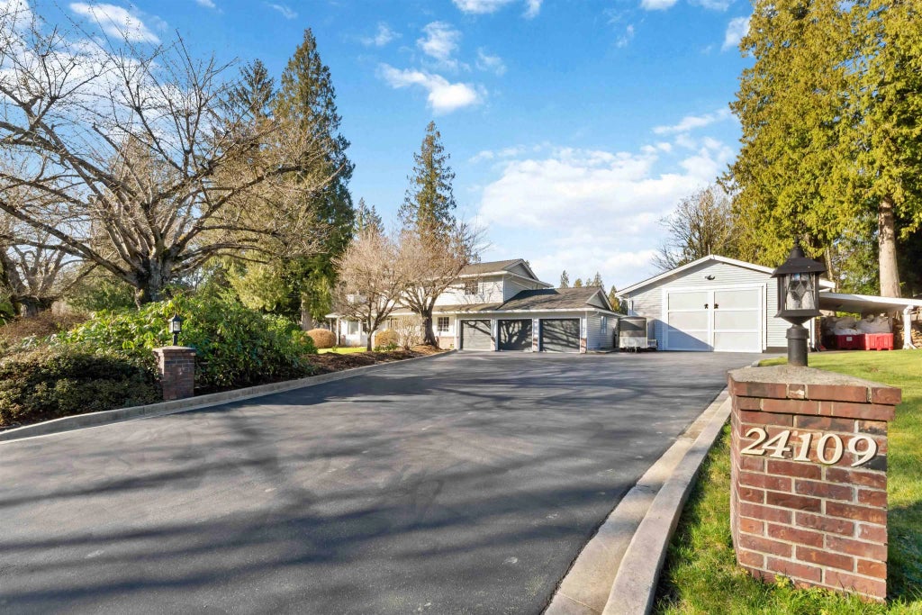 24109 124 Avenue, Maple Ridge