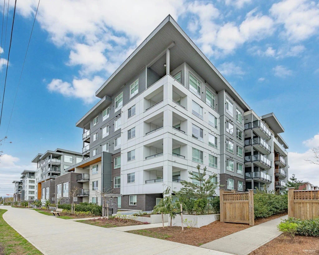 20834 80 Avenue B123, Langley