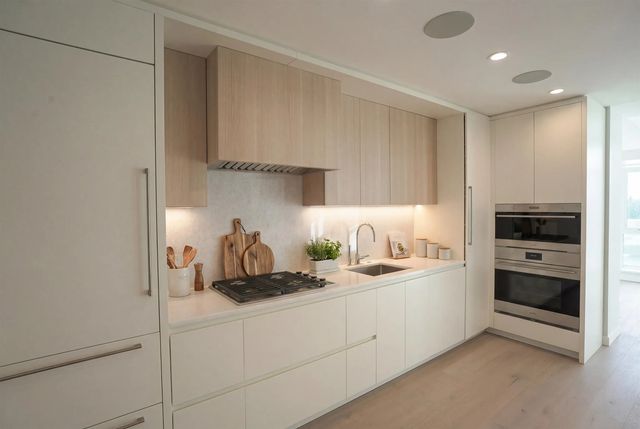 7418 Paulson Street 707, Vancouver