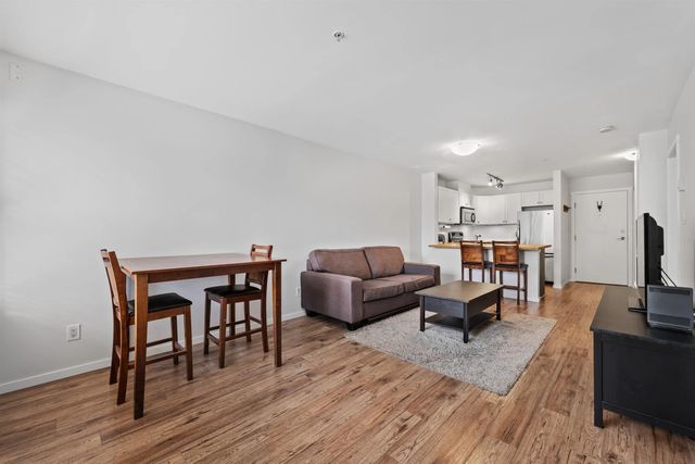 315 Knox Street 312, New Westminster
