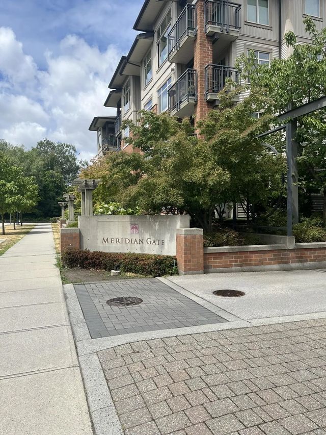 9299 Tomicki Avenue 111, Richmond