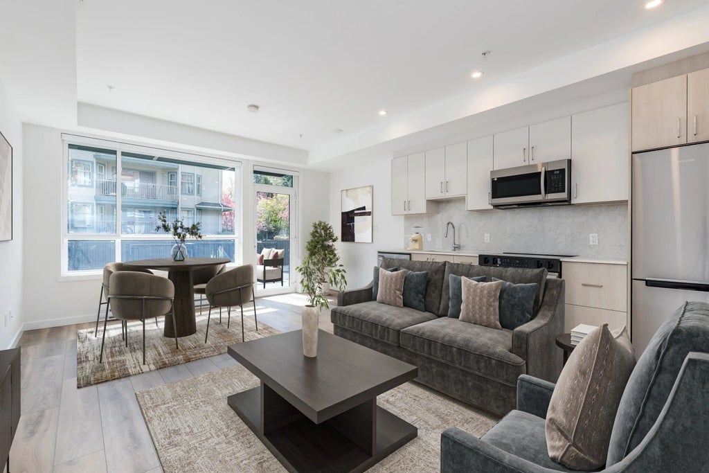 13858 108 Avenue E103, Surrey