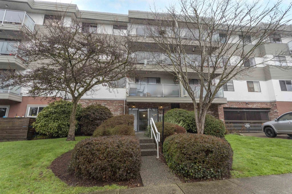 308 W 2nd Street 201, North Vancouver