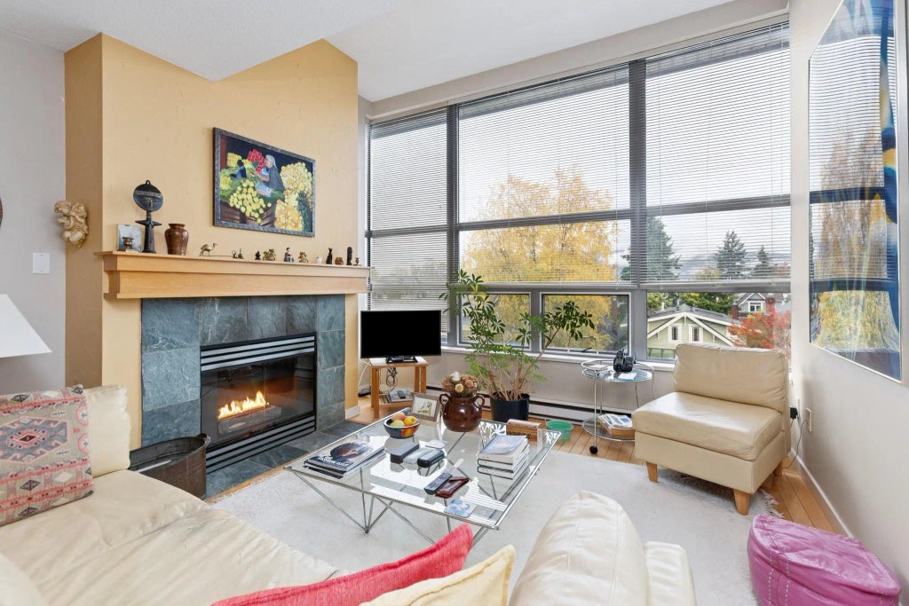3161 W 4th Avenue 406, Vancouver