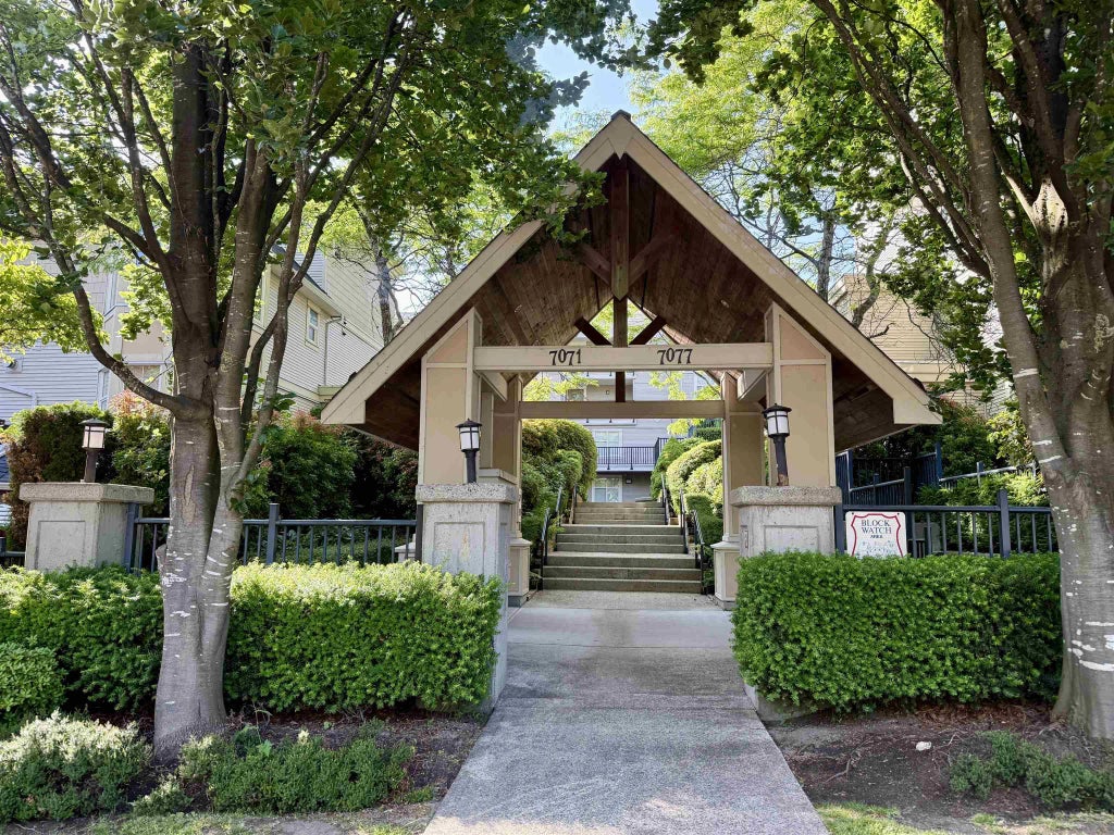 7077 Edmonds Street 12, Burnaby