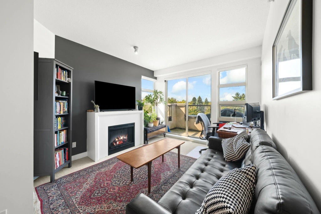 4550 Fraser Street 424, Vancouver