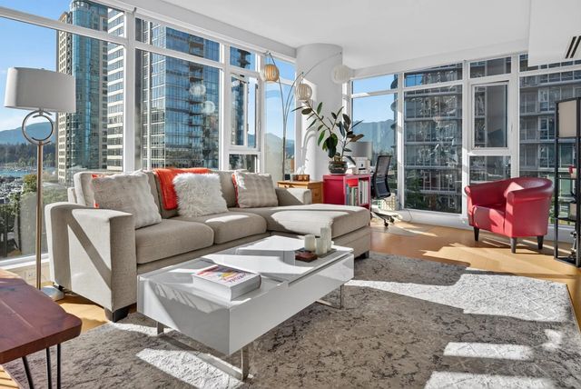 1205 W Hastings Street 702, Vancouver