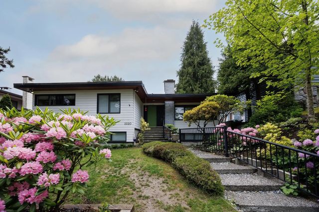 2220 W 32nd Avenue, Vancouver