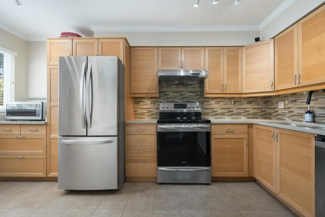 6100 Tiffany Boulevard 34, Richmond