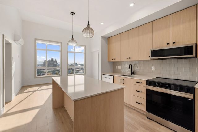 32528 Simon Avenue 505, Abbotsford