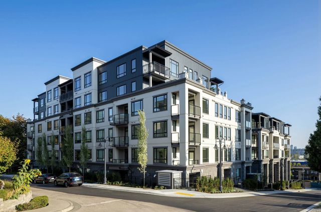 215 Mcbay Lane 610, Coquitlam