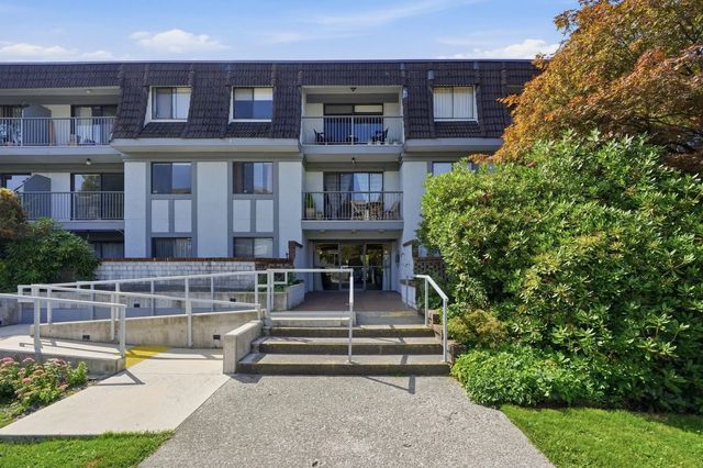 275 W 2nd Street 305, North Vancouver