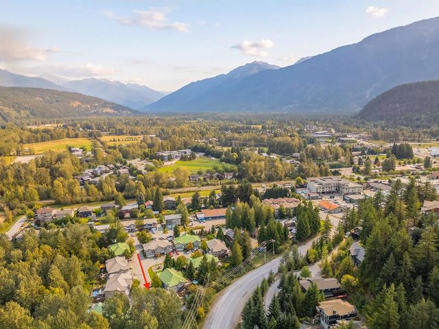 7467 Prospect Street 9, Pemberton