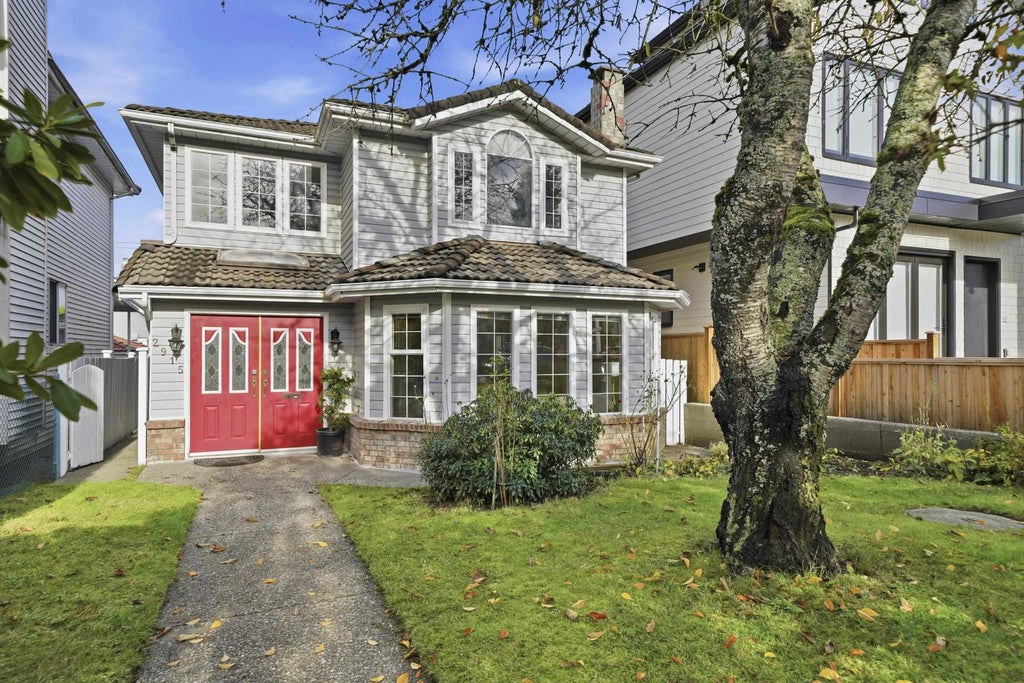 2915 Charles Street, Vancouver