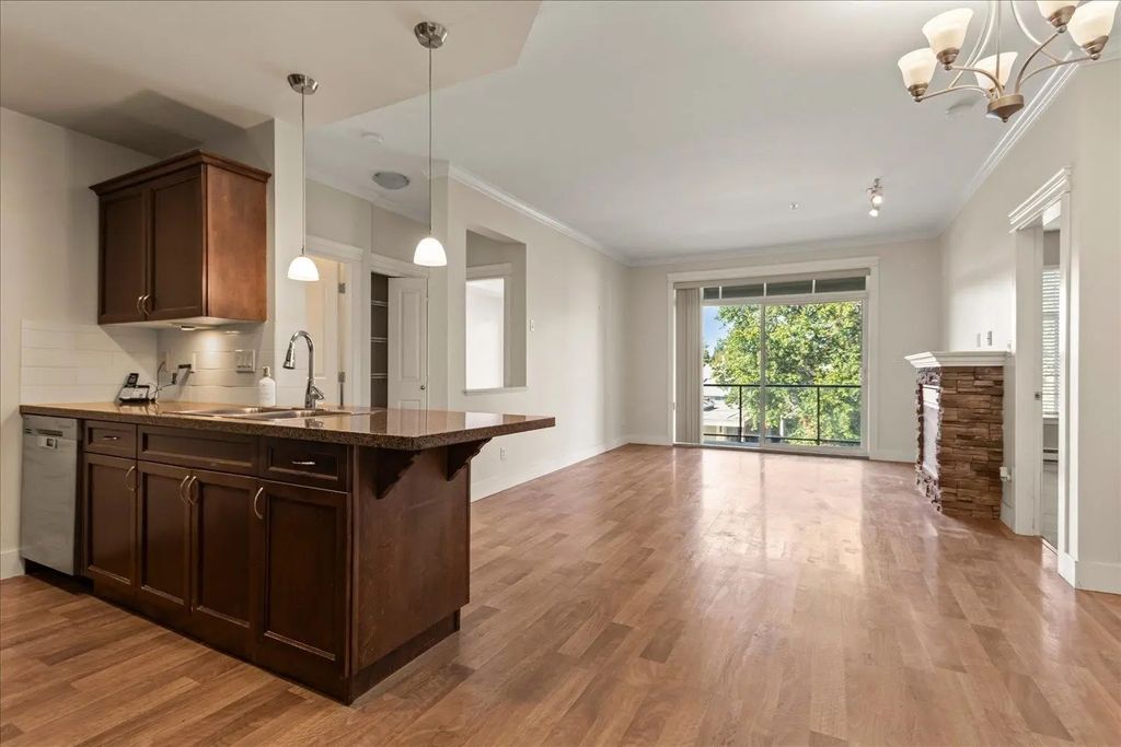33338 Mayfair Avenue 302, Abbotsford