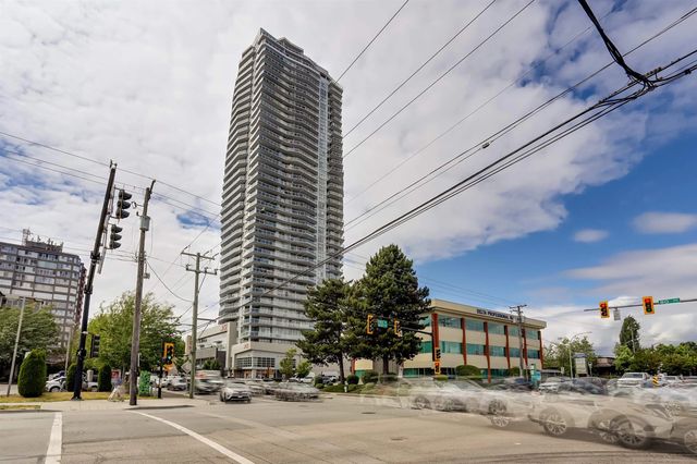 11967 80 Avenue 2703, Delta