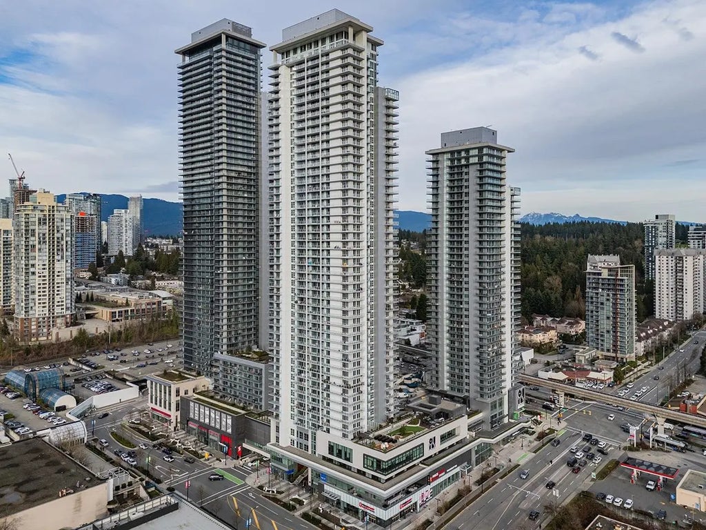 3833 Evergreen Place 3211, Burnaby