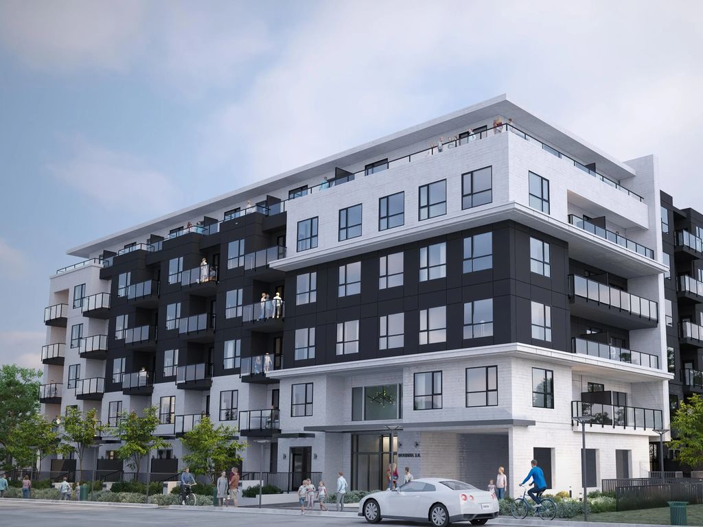 14460 105a Avenue 208, Surrey