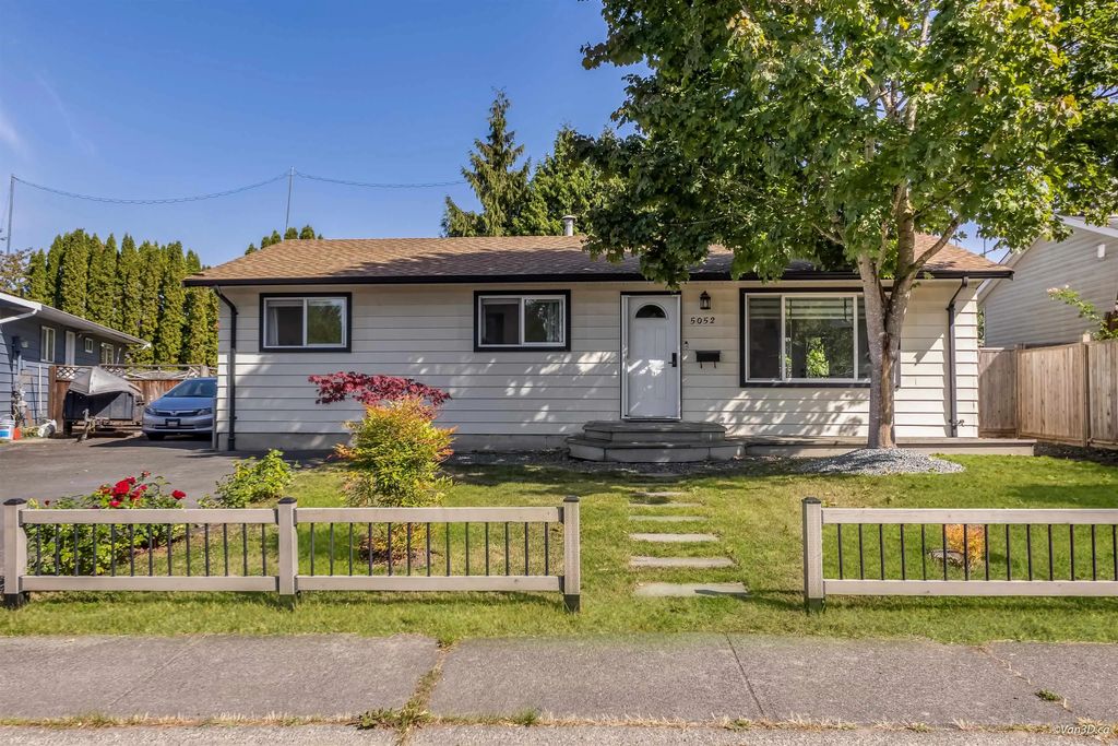 5052 205b Street, Langley