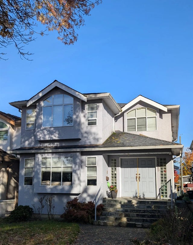 2935 E 17th Avenue, Vancouver