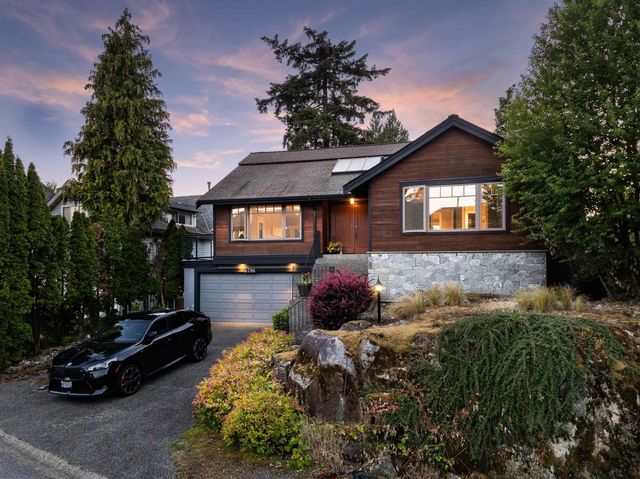 4786 Meadfeild Court, West Vancouver