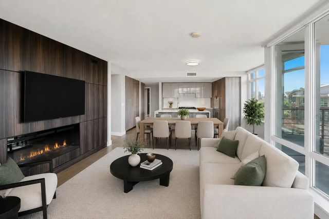 210 Salter Street 504, New Westminster