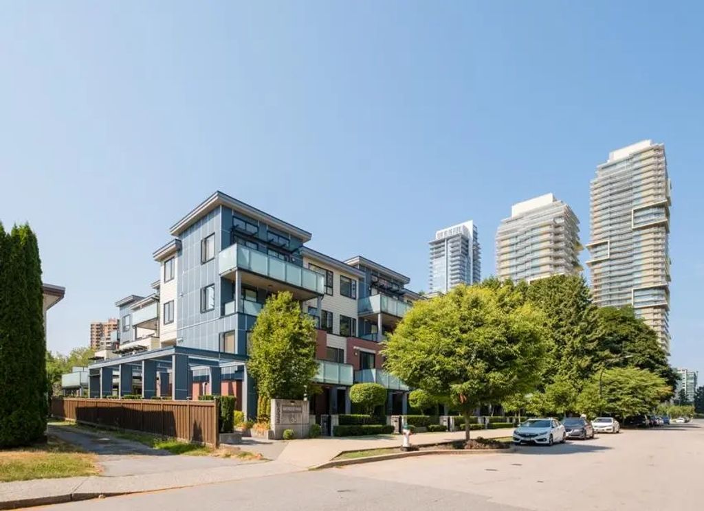 6533 Mckay Avenue 211, Burnaby