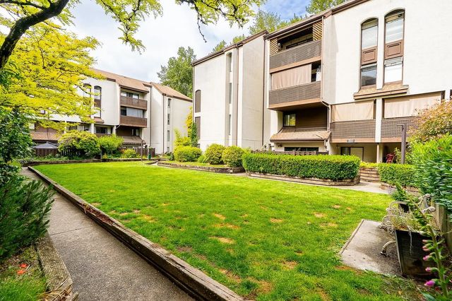 365 Ginger Drive 402, New Westminster