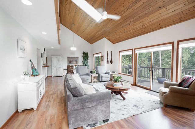 8096 Westwood Road, Halfmoon Bay