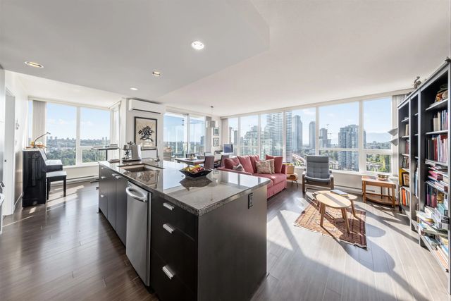 2232 Douglas Road 2603, Burnaby