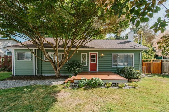 320 Cochrane Road, Gibsons